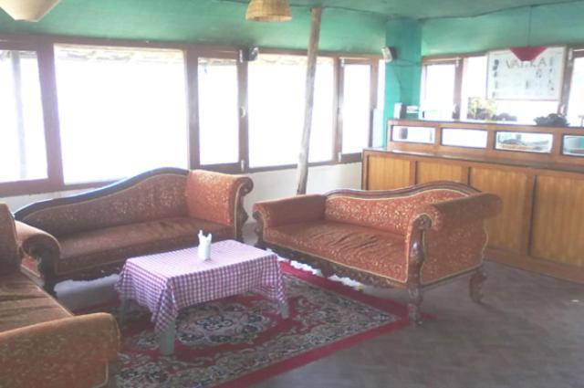 Oyo 43476 Vatika Resort Shimla Zewnętrze zdjęcie
